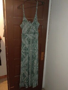 EUC Maurices Green Geo Print Keyhole Summer Maxi Dress L